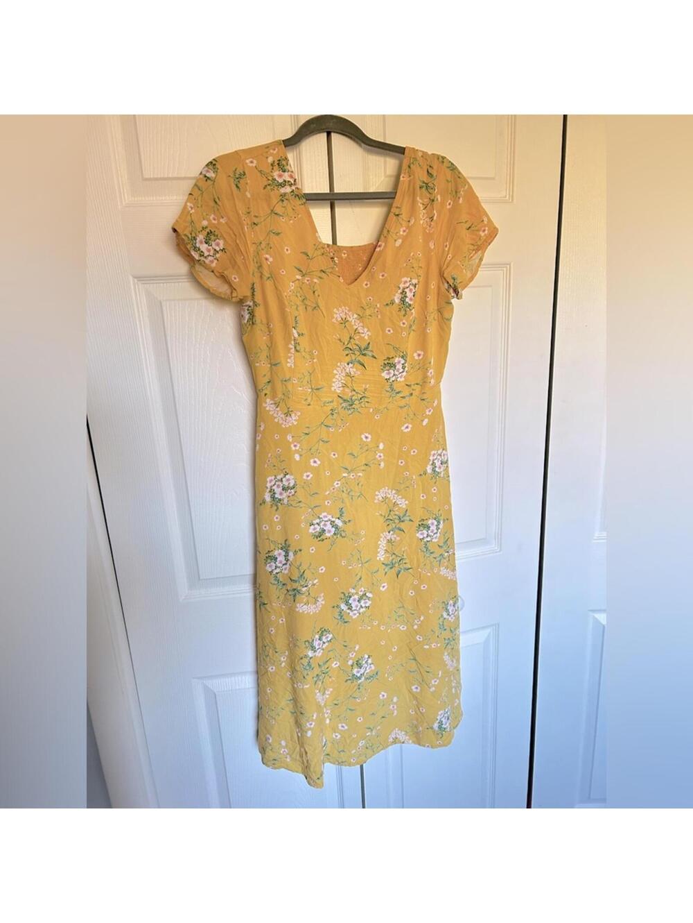 Women’s Floral Dress - NWOT